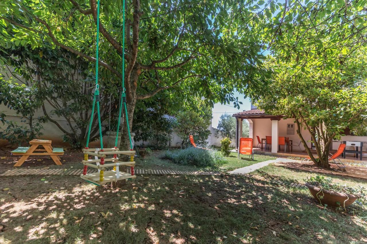 Holiday House Pineta - Fazana, Sea View & Mini Wellness Экстерьер фото